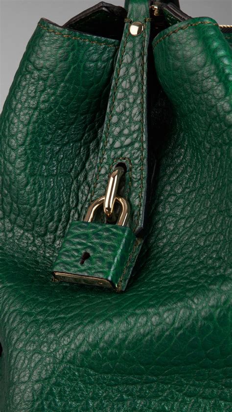 burberry tote bag green